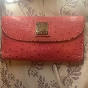 💖DOONEY & BOURKE  WALLET W/ CHECK HOLDER💖